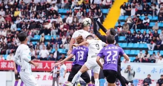 官方：新疆足球超級聯賽5月至7月舉辦，分爲南北區共14支球隊