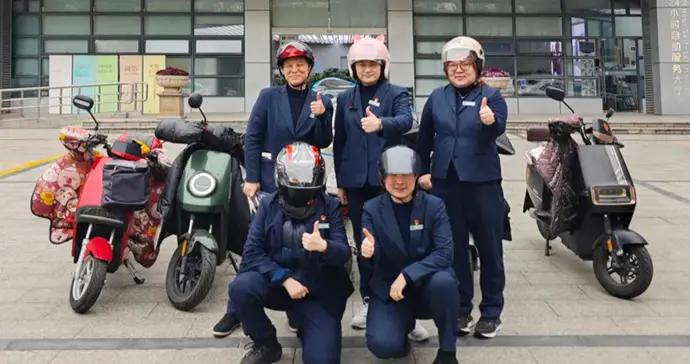 社區組建“上門辦”騎行隊，精準對接特殊羣體“急難愁盼”需求