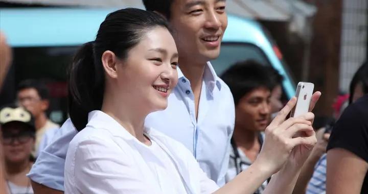 汪小菲被“渣男”刺激到，曝大S多次休克被救活，暗諷具俊曄無能