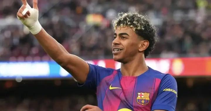 TA：巴薩認爲亞馬爾極其職業，其自律程度在同齡人中並不常見