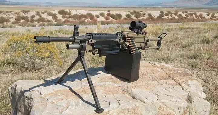 爲何我國要重新裝備7.62mm機槍？俄軍血的代價：輕機槍不一定頂用