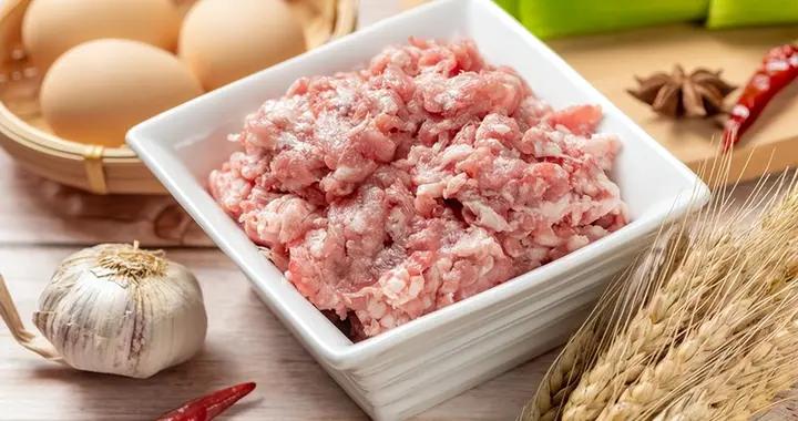 炒瘦肉有人放蛋清，有人放澱粉，都錯了！大廚教你1招，瘦肉嫩滑