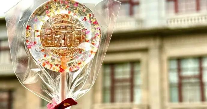 做客文匯報直播間，上海歌劇院石倚潔院長髮～糖～啦～