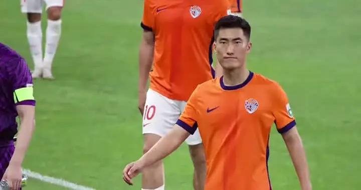 肖鯤：感謝海牛在25賽季對我的支持，希望26賽季大家一切順利