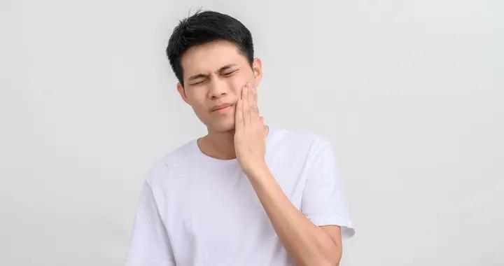 牙齒怕冷熱？別隻怪敏感！這些都可能是元兇