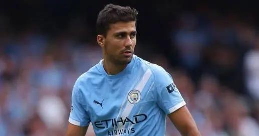 莫雷託：曼城知曉皇馬對羅德里的興趣，也知道失去他是大打擊