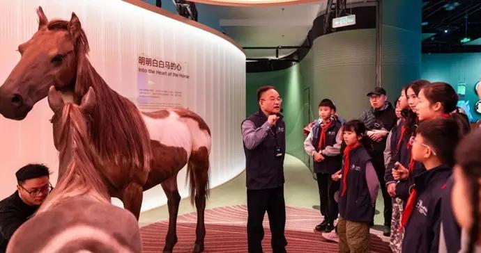 沉浸式體驗奇驥奔騰，解鎖上海科技館隱藏玩法