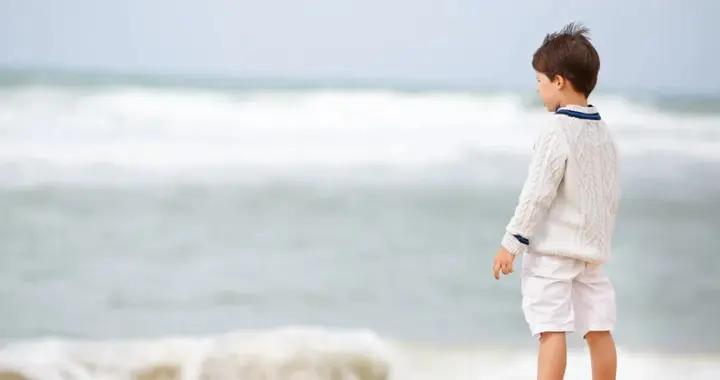 養好男孩，請從小逼着他練這9點，將來他走到哪都很喫香