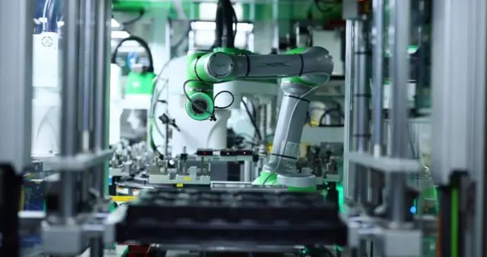 人均生產效率提升82%！“AI+人機協同”讓普陀這家老廠新生