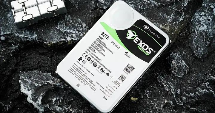 希捷銀河Exos 32TB企業級硬盤評測 卓越高能的AI存儲基石