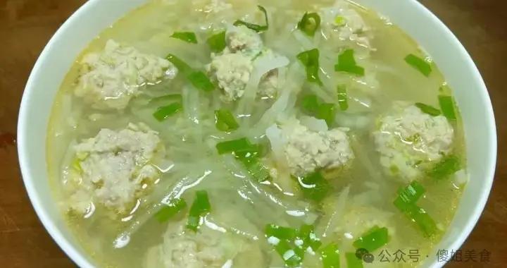 春天，雞湯、魚湯不如這碗湯！大火快煮，鮮得連喝三碗都不夠