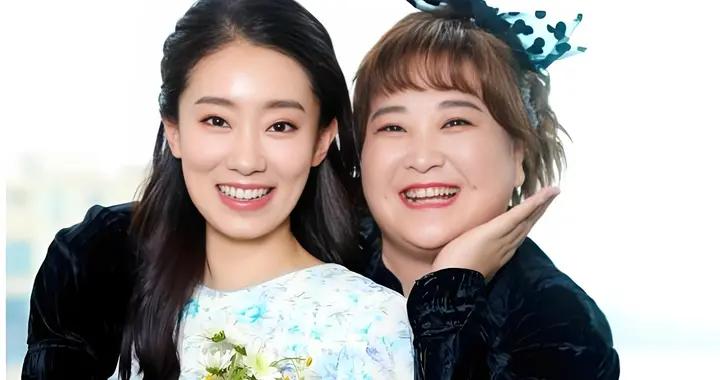 從無名小卒到百億大佬，賈玲張小斐不續約，是爲了更好地並肩前行