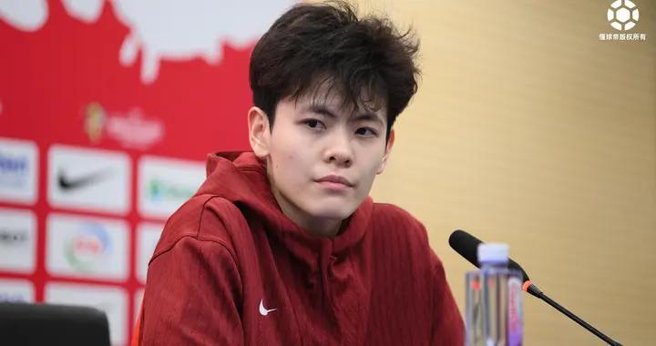 楊舒予：剛開場的戰術執行不明確；第一場暴露問題方便我們總結