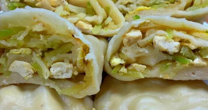 比包子省事，比餃子過癮，一卷一蒸就出鍋，端上桌全家誇比肉香