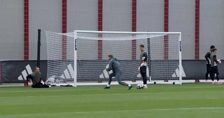 好消息，諾伊爾與烏爾比希均參加了拜仁今日最後一練