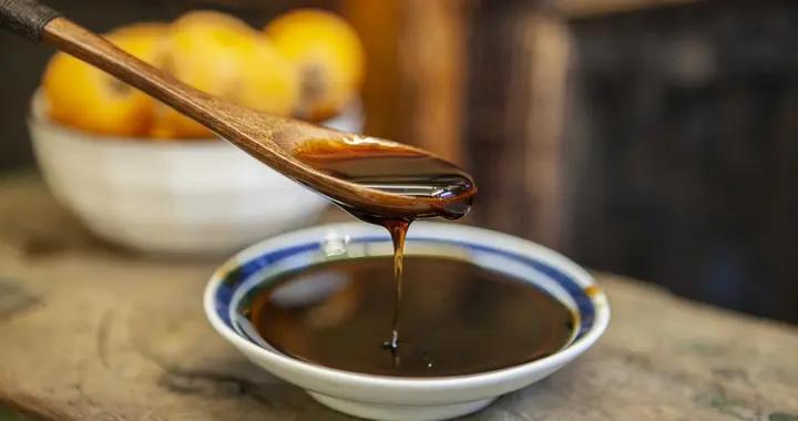 想做枇杷膏別愁！材料+步驟全解析，熬出細膩濃稠的家常枇杷膏