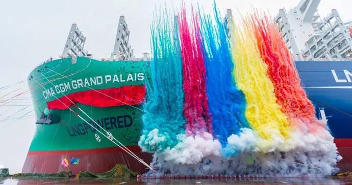 提前7個半月，滬東中華交付全球最大LNG雙燃料集裝箱船