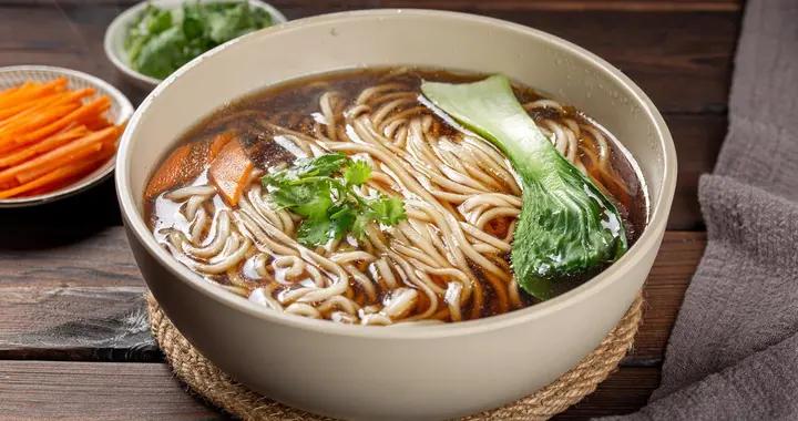 米粉和麪條哪個致胖？答案藏在烹飪和搭配裏，看完就明白