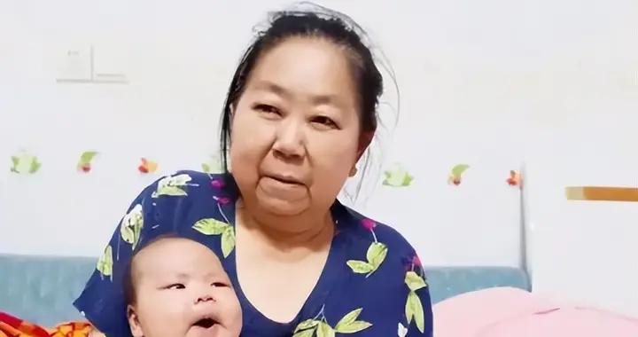 有一種崩潰，叫“孩子專挑父母缺點遺傳”，連奶奶外婆都沒放過！