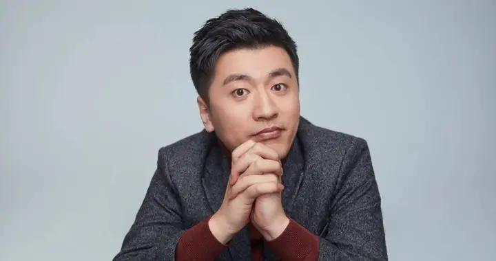 張雪峯追悼會28日舉行，婉拒鮮花輓聯一切從簡，生前捐款超1200萬