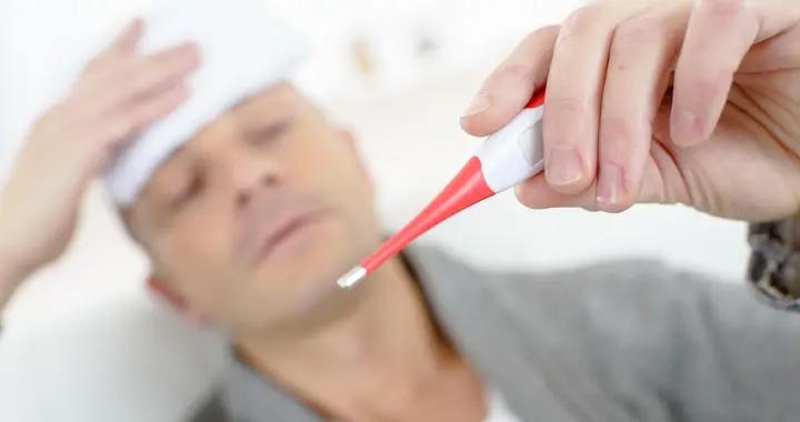 體溫35.7度算低燒還是正常？醫生教你正確判斷健康信號