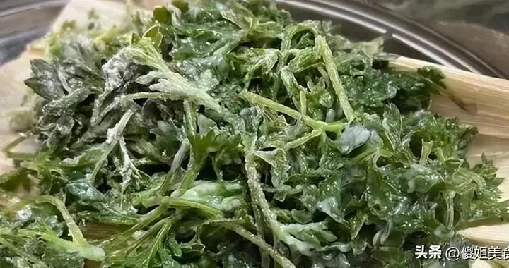 春天，這菜抓緊喫！比薺菜嫩比韭菜鮮，農村遍地是，別不懂喫！