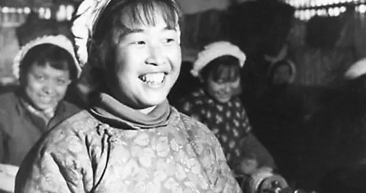 毛主席親自取名，兩次親筆請她參加家宴，14女孩有何特殊之處？