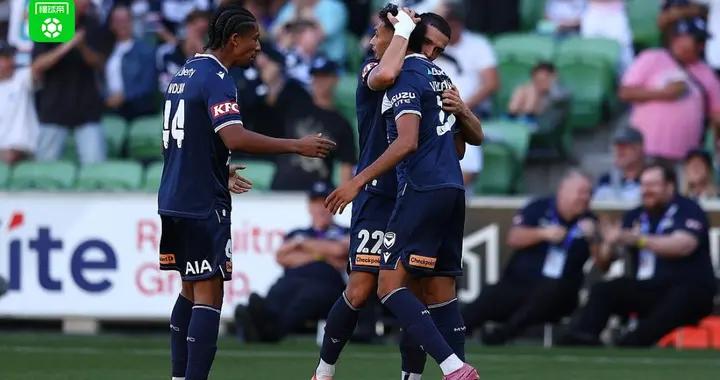 墨爾本勝利4-1逆轉中央海岸水手，馬塔傳射，韋盧皮萊建功