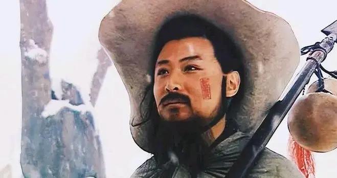 林沖有個特點：很少全力壓過對方，林沖的劣勢很明顯，力量不夠