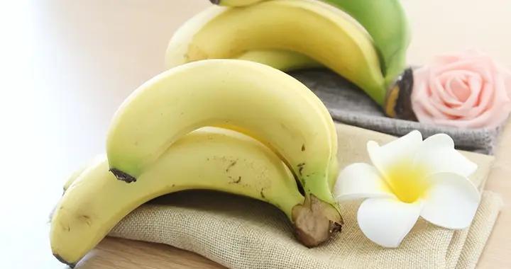 別再只把香蕉當零食！常喫有這些好處，老人小孩都適合，全家能喫