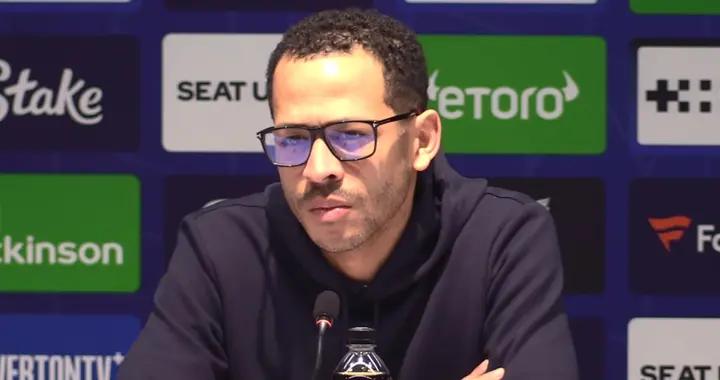 羅塞尼爾：我想保護球員，但注意力分散的問題發生太多次了