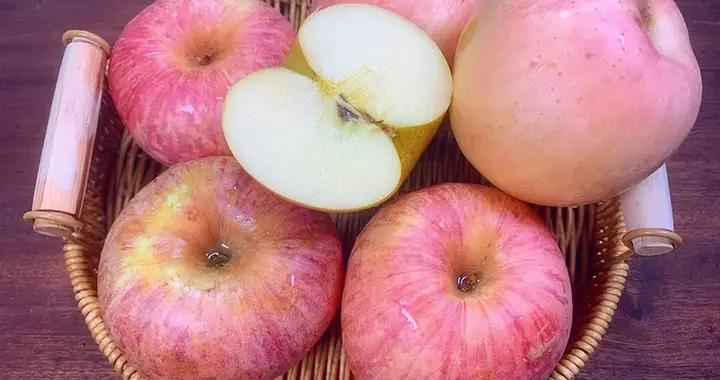 我家蘋果從不直接喫！加塊南瓜這麼做，早餐10分鐘搞定，孩子超愛