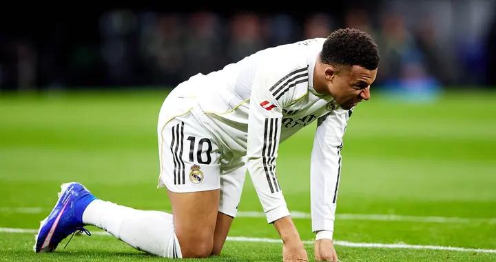 TA：姆巴佩做核磁被皇馬隊醫拍錯膝蓋後，帶傷打滿了3場比賽