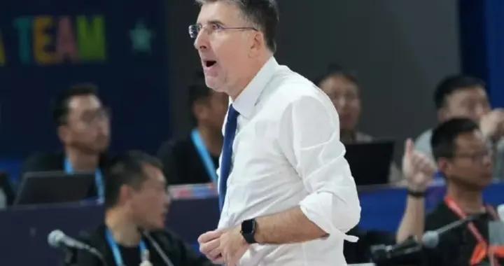 新疆主帥：新外援布伊剛與球隊合練一小時，今晚可以報名登場