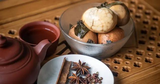 茶葉蛋配方，滷一次喫3天，早八人早餐封神