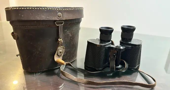 紅色傳家寶 | 一架望遠鏡，兩代軍魂四代傳承