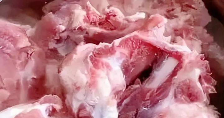 春天就饞這口肉，價格便宜，做法簡單，隨手一燉，大人孩子都愛喫