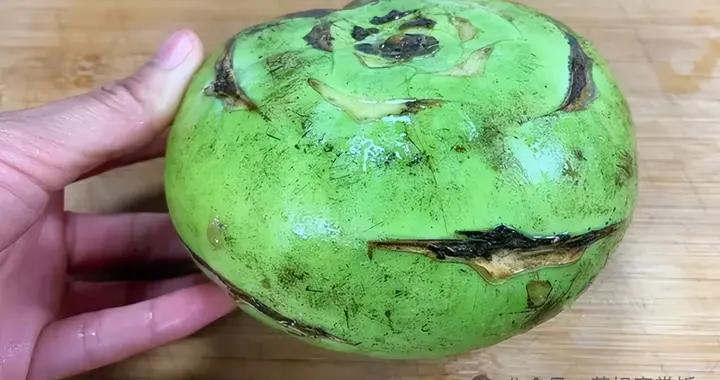 這菜，市場5塊錢買倆！簡單炒一炒，脆嫩下飯，比肉還受歡迎！