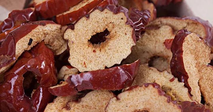 紅棗再次成爲關注焦點！醫生髮現：喫紅棗時，一定要多注意這3點