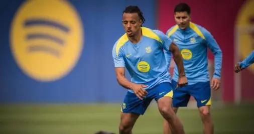 世體：巴爾德和孔德能入選週末名單，德容今天仍在健身房訓練