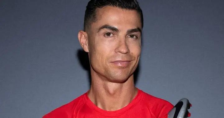 耐克發佈C羅新款球鞋，將於4月7日發售