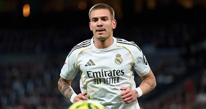 世體：馬斯坦託諾黃牌停賽對皇馬幾乎無影響，這不是關鍵缺陣