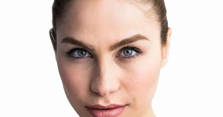 大小臉的鍋誰來背？除了遺傳，每天都做的事，纔是讓臉變歪真兇