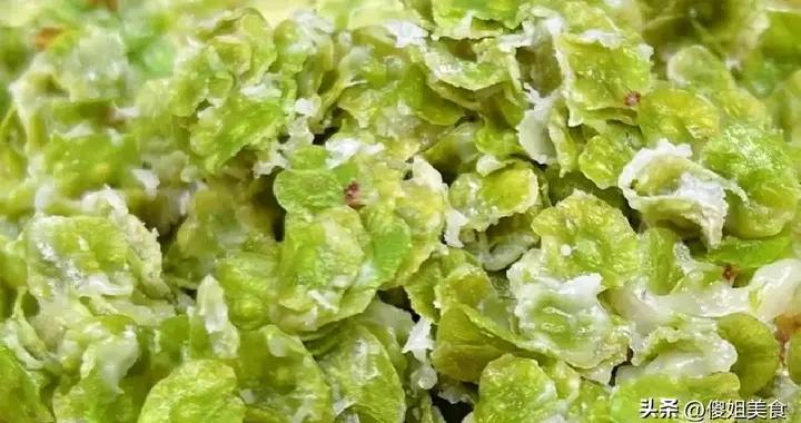 別再只喫香椿薺菜了，這3樣野菜正當季！蒸一蒸鮮到舔盤，太香了