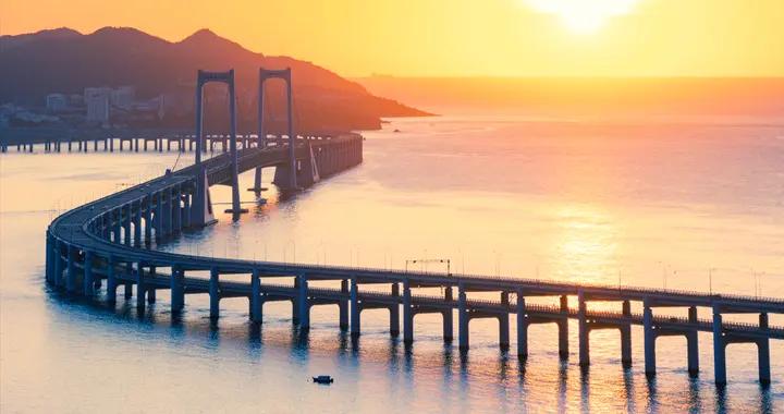 中國最美沿海國道，最適合4~5月自駕，由南至北，一路逛喫不停！