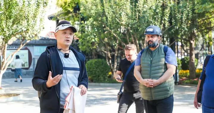 全國特級導遊竇俊傑：帶團永遠排第一位