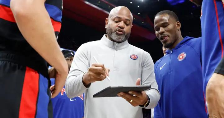 恭喜！比克斯塔夫斬獲本賽季湯姆賈諾維奇獎：戰勝芬奇科爾等四人