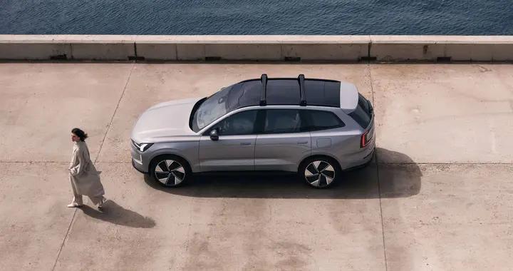 沃爾沃三車齊發！ES90 賣 42.99 萬，XC70 賣 24.99 萬，還有一輛旗艦轎車