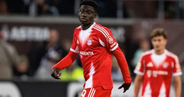 恩迪亞耶成爲孔帕尼本賽季德甲使用的第31名球員，創隊史紀錄