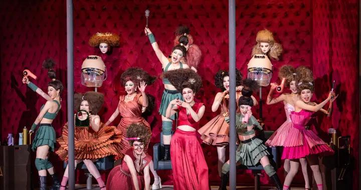 2400年後，爲什麼還要看《呂西斯特拉忒》？